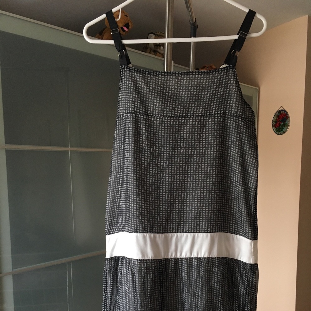 Dress - Picture 12 of 16